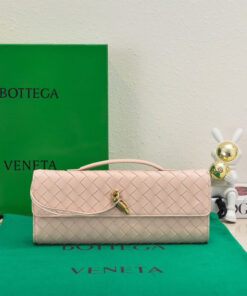 Alternative view of Bottega Veneta Andiamo Clutch(HIGH-END GRADE)