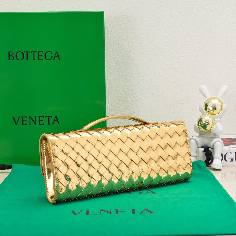 Bottega Veneta Andiamo Clutch(HIGH-END GRADE) - Image 3