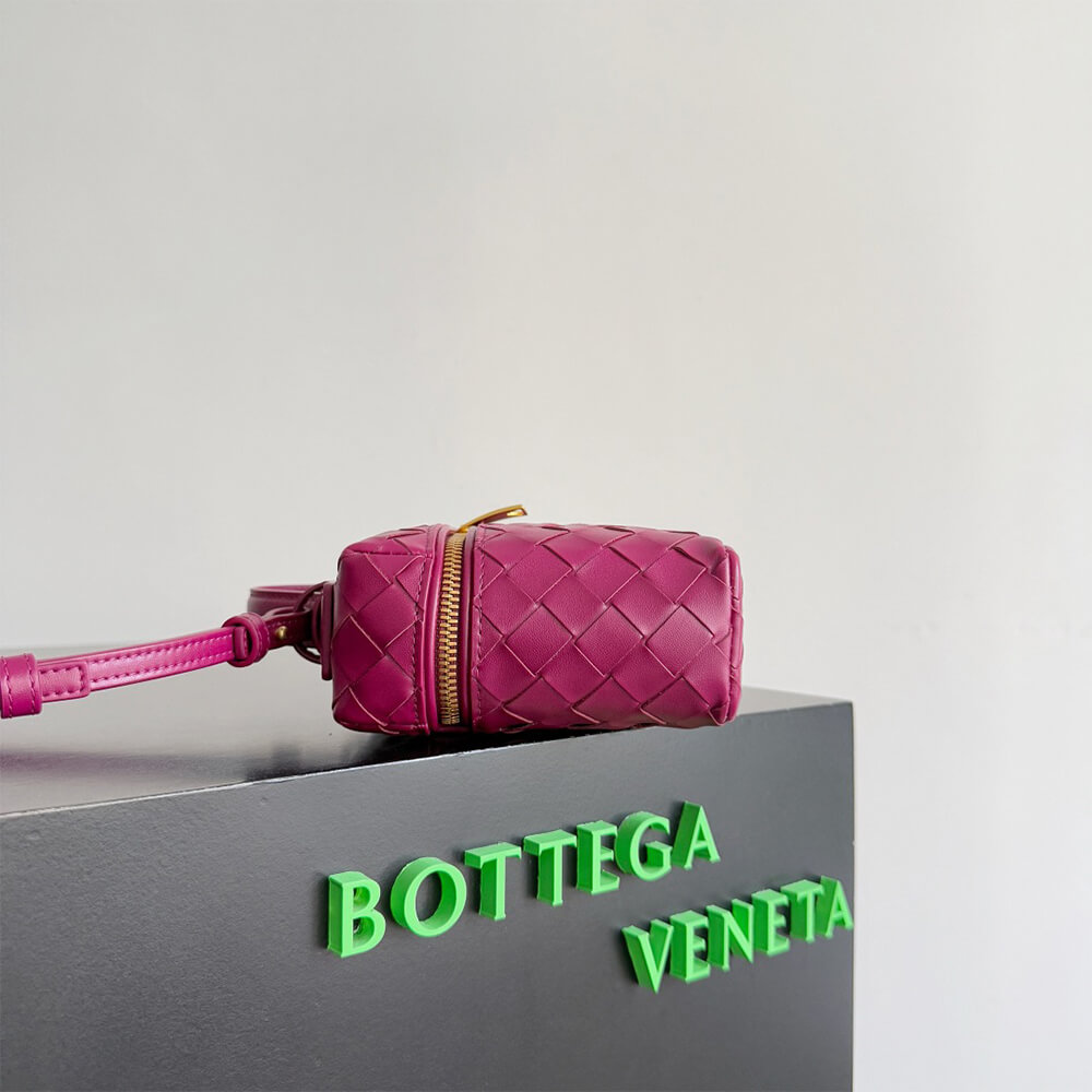 Bottega Veneta Bang Bang Vanity Case(high-end grade) - Image 3