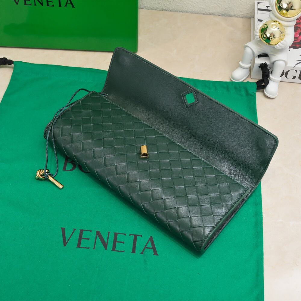Bottega Veneta Andiamo Clutch(HIGH-END GRADE) - Image 6