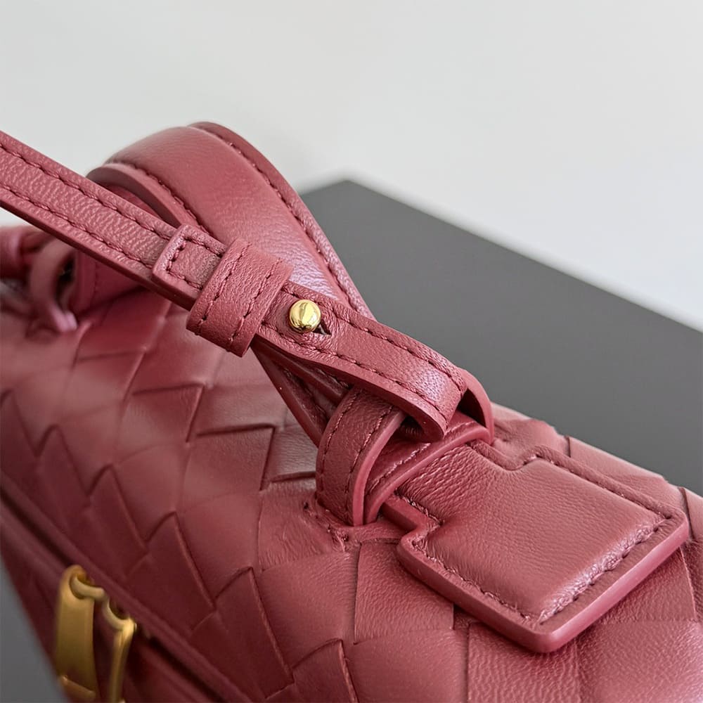 Bottega Veneta Bang Bang Vanity Case(high-end grade) - Image 6