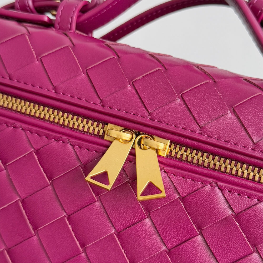 Bottega Veneta Bang Bang Vanity Case(high-end grade) - Image 6