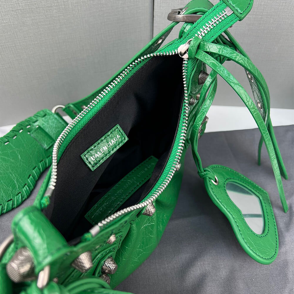 BALENCIAGA WOMEN??S LE CAGOLE XS SHOULDER BAG - Image 7