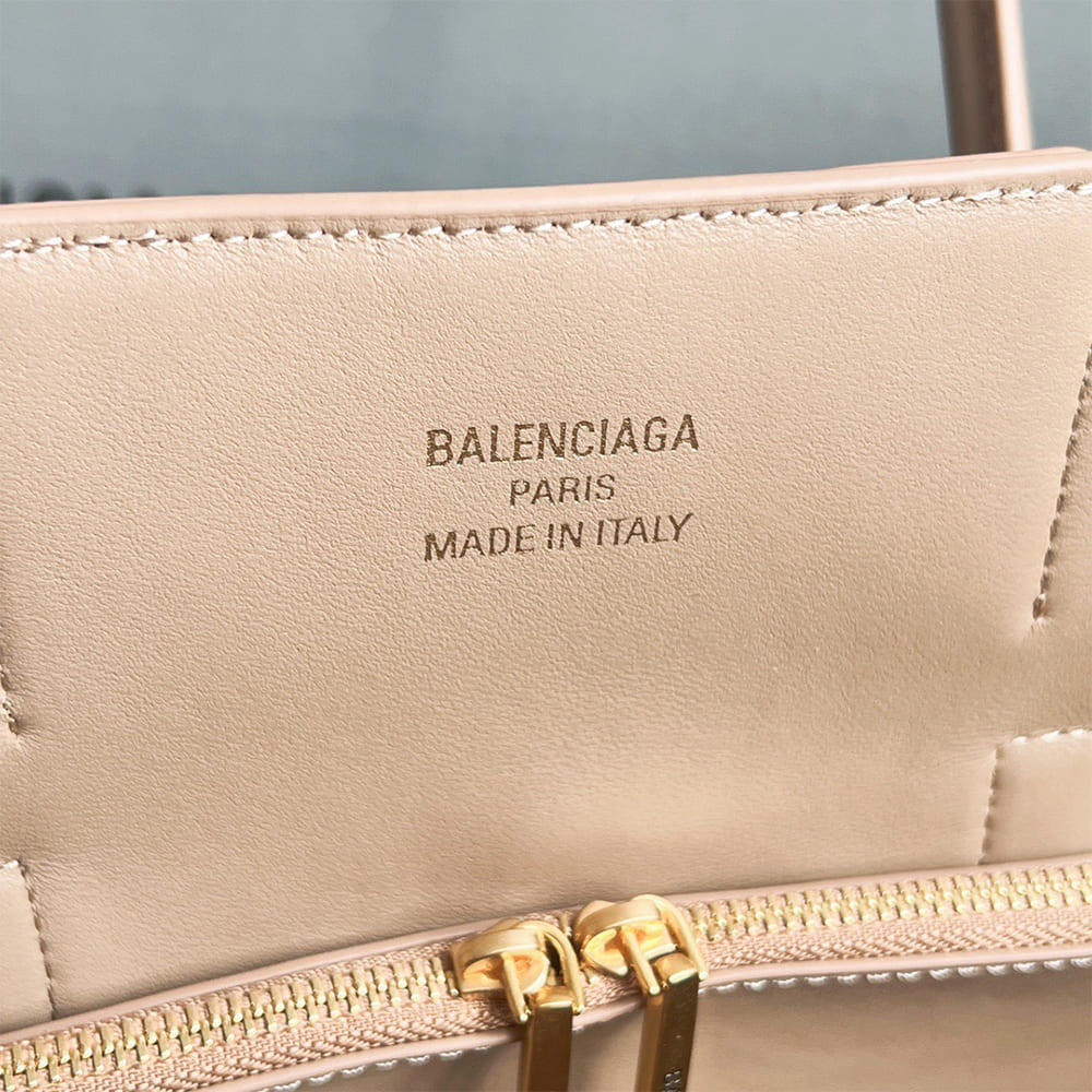 Balenciaga Women??s Bel Air Carry All Bag Medium(HIGH-END GRADE) - Image 7