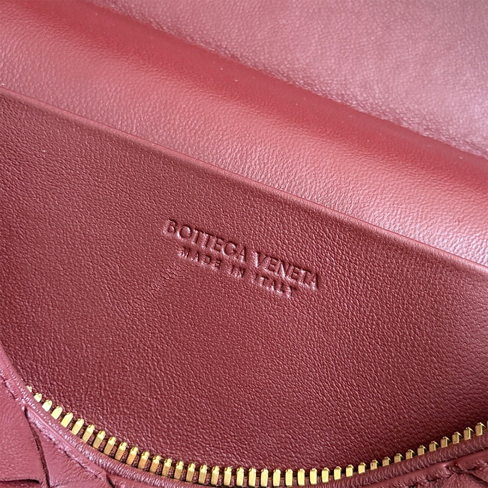 Bottega Veneta Bang Bang Vanity Case(high-end grade) - Image 7