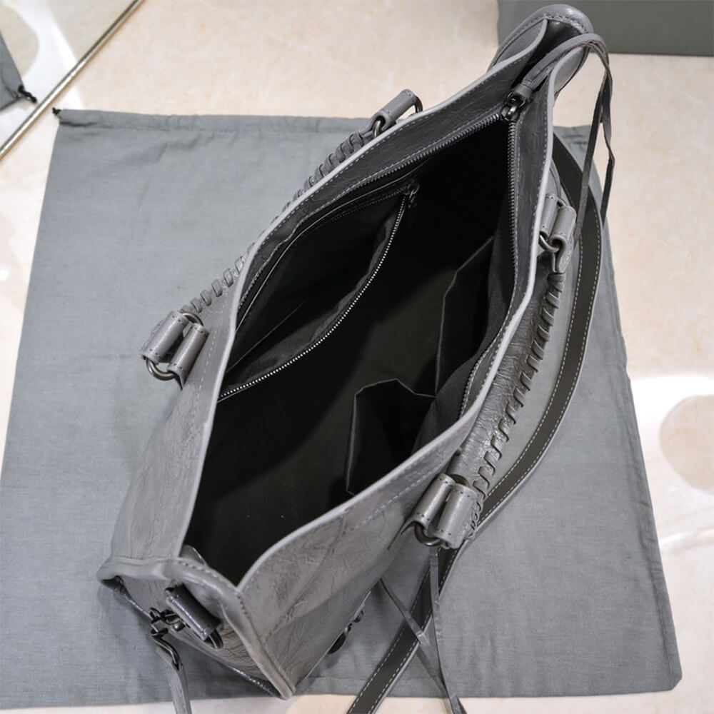 Balenciaga Women??s Le City Bag Medium(HIGH-END GRADE) - Image 8